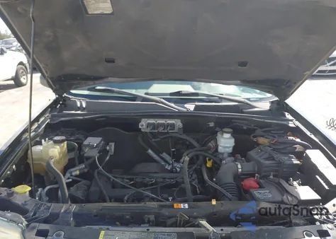 2008 Mazda Tribute I Sport из США, поврежденный, VIN 4F2CZ02Z88KM26081